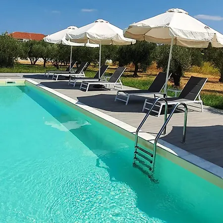 Eleonas Aparthotel *