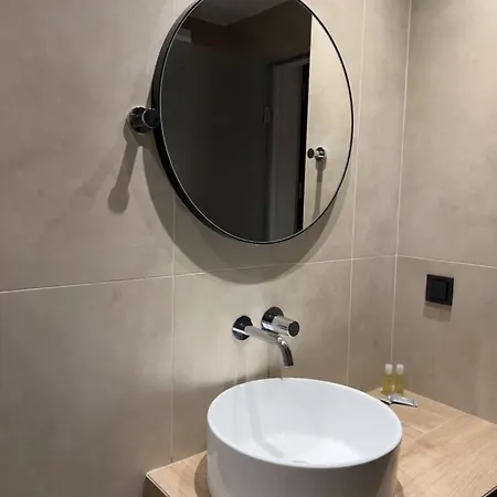 Eleonas Aparthotel Sarti